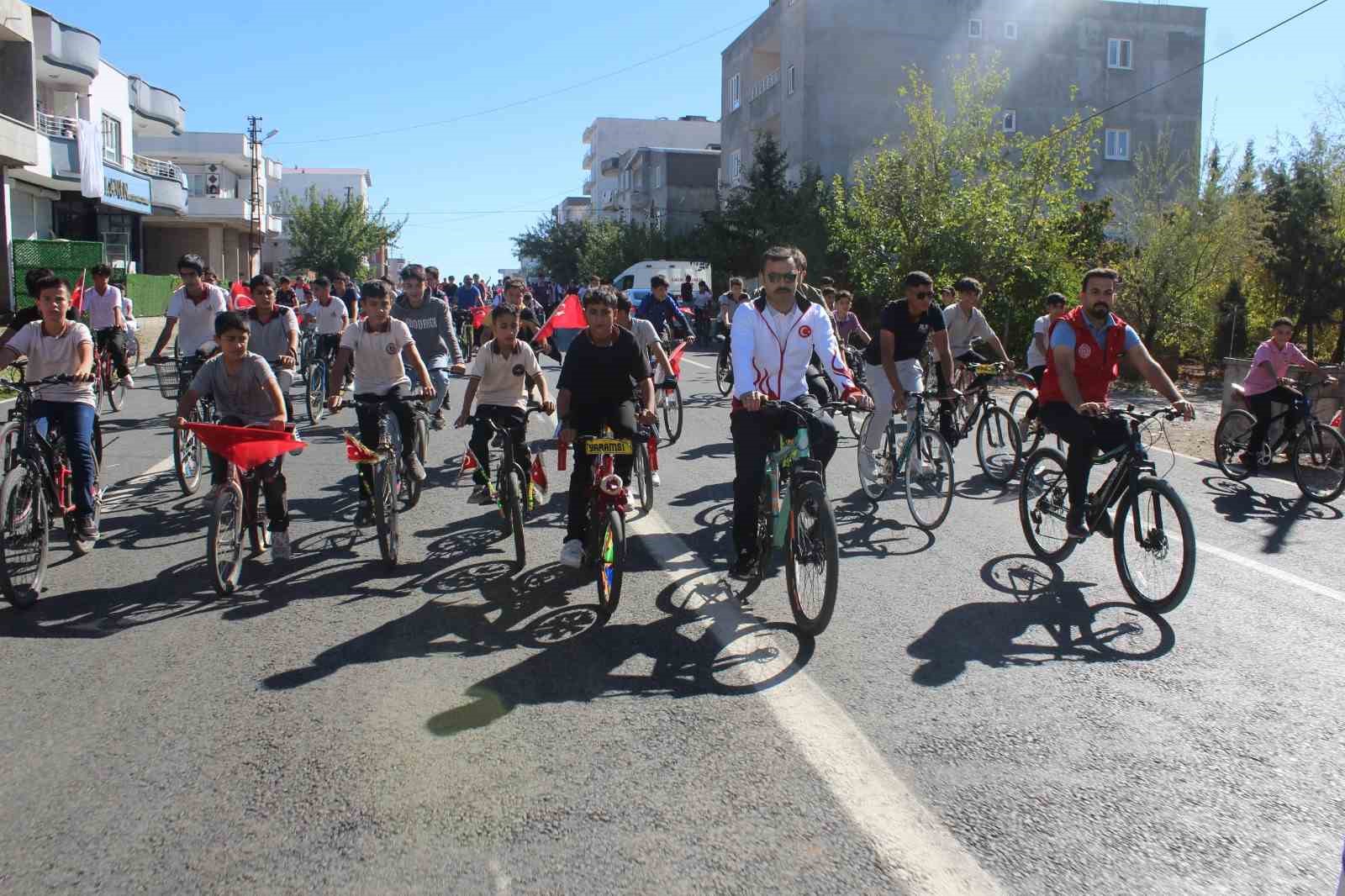 Kahta’da Avrupa Spor Haftası kapsamında bisiklet etkinliği düzenlendi
