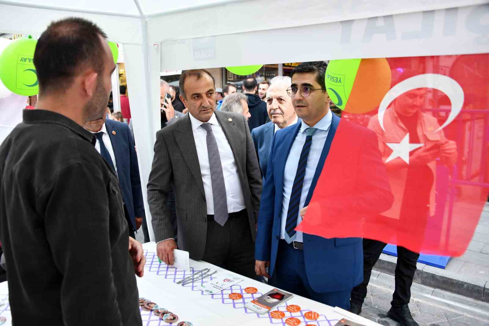 Gümüşhane’de 27. Kuşburnu Festivali başladı
