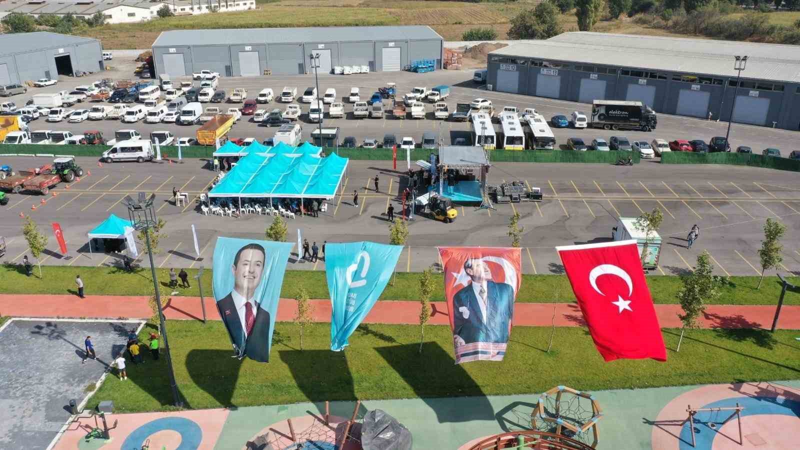 Büyükşehir’den 332 üreticiye yüzde 50 hibeli sera naylonu desteği
