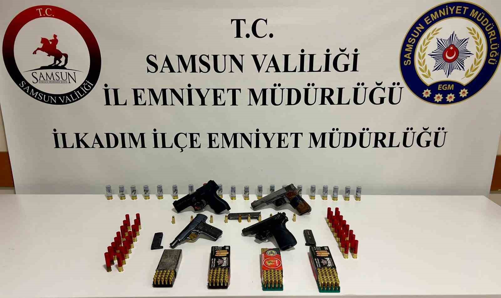 Samsun polisi, 1 ayda 582 aranan şahsı yakaladı
