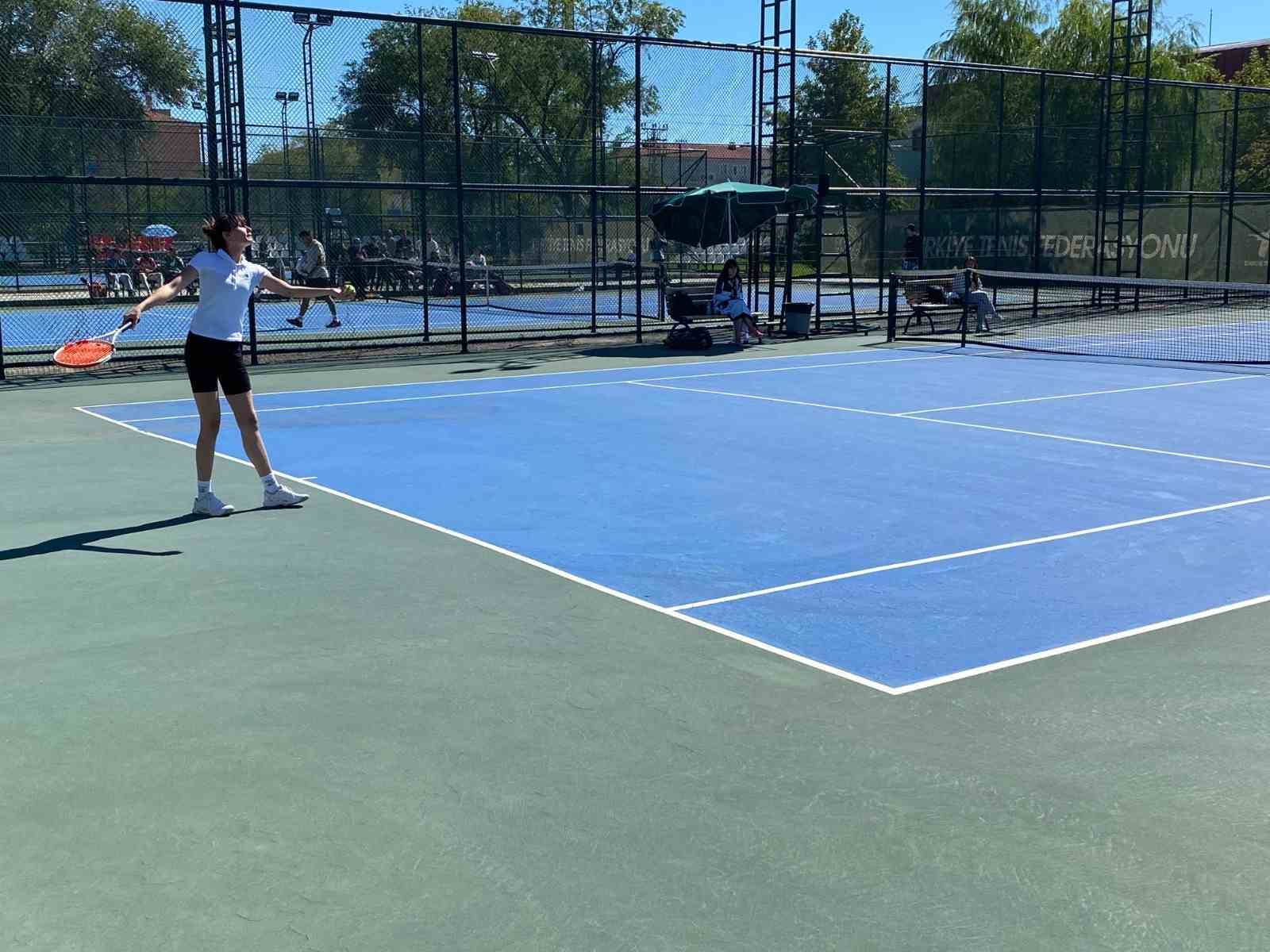 Doğu ve Güneydoğu Anadolu Tenis Ligi Erzincan’da
