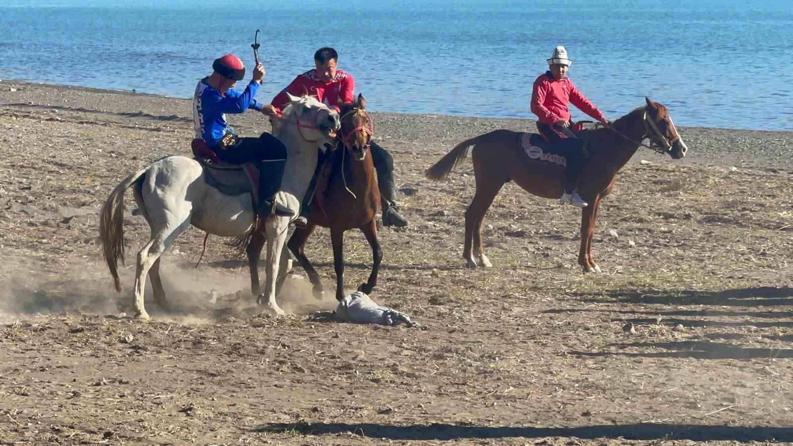 Muradiye’de Türk Kültürü etkinliği
