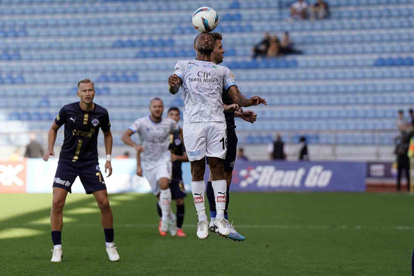 Trendyol Süper Lig: Kasımpaşa: 0 - Bodrum FK: 0 (İlk yarı)
