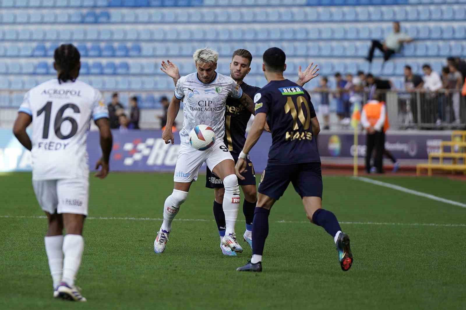 Trendyol Süper Lig: Kasımpaşa: 0 - Bodrum FK: 0 (İlk yarı)
