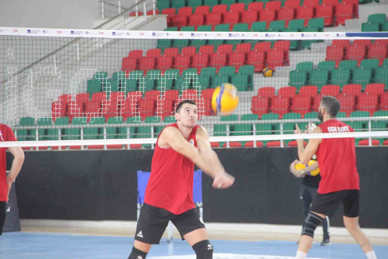 Rams Global Cizre Belediyespor Erkek Voleybol Takımı, yeni sezona play-off hedefiyle giriyor
