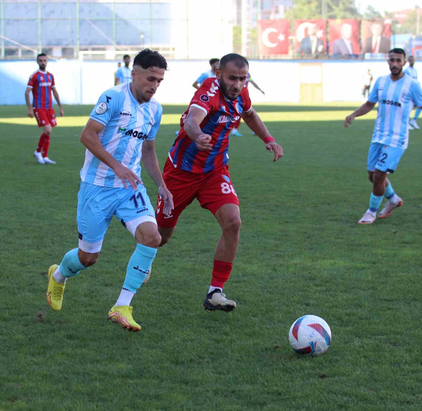 TFF 3. Lig: Pazarspor: 2 - Karabük İdmanyurdu: 2
