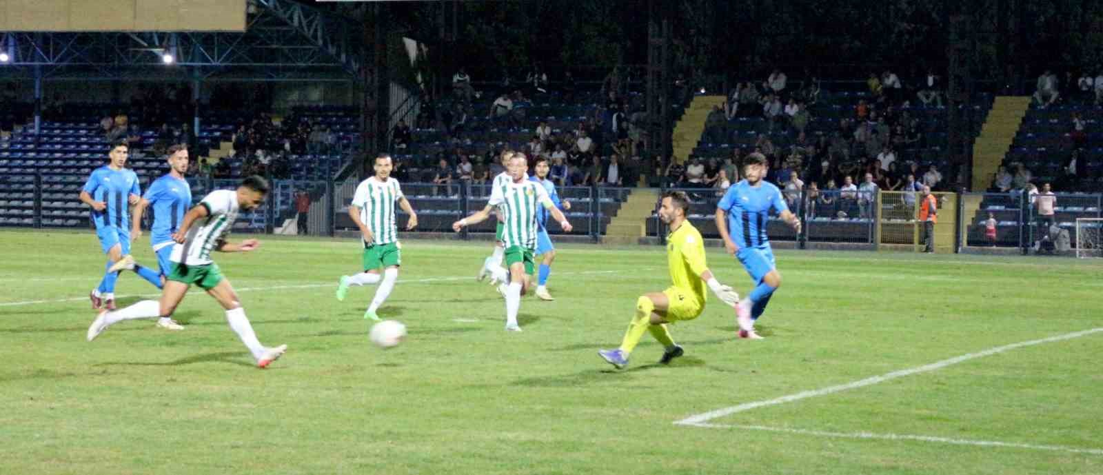 TFF 2. Lig: Karacabey Belediyespor: 1 - Serik Belediyespor: 2
