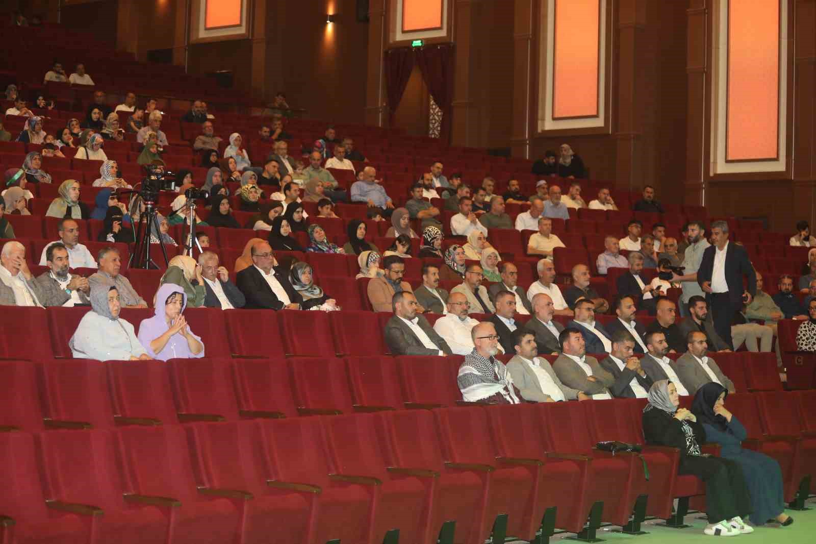 Gaziantep’te “Filistin ile Dayanışma Gecesi” programı düzenlendi
