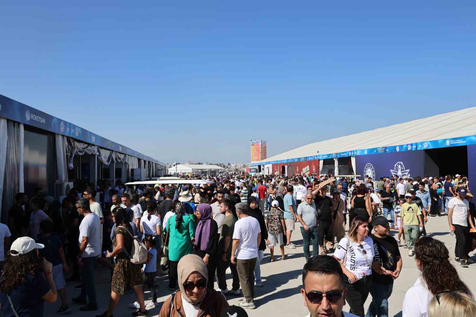 Adanalılardan ve çevre illerden TEKNOFEST’e akın var
