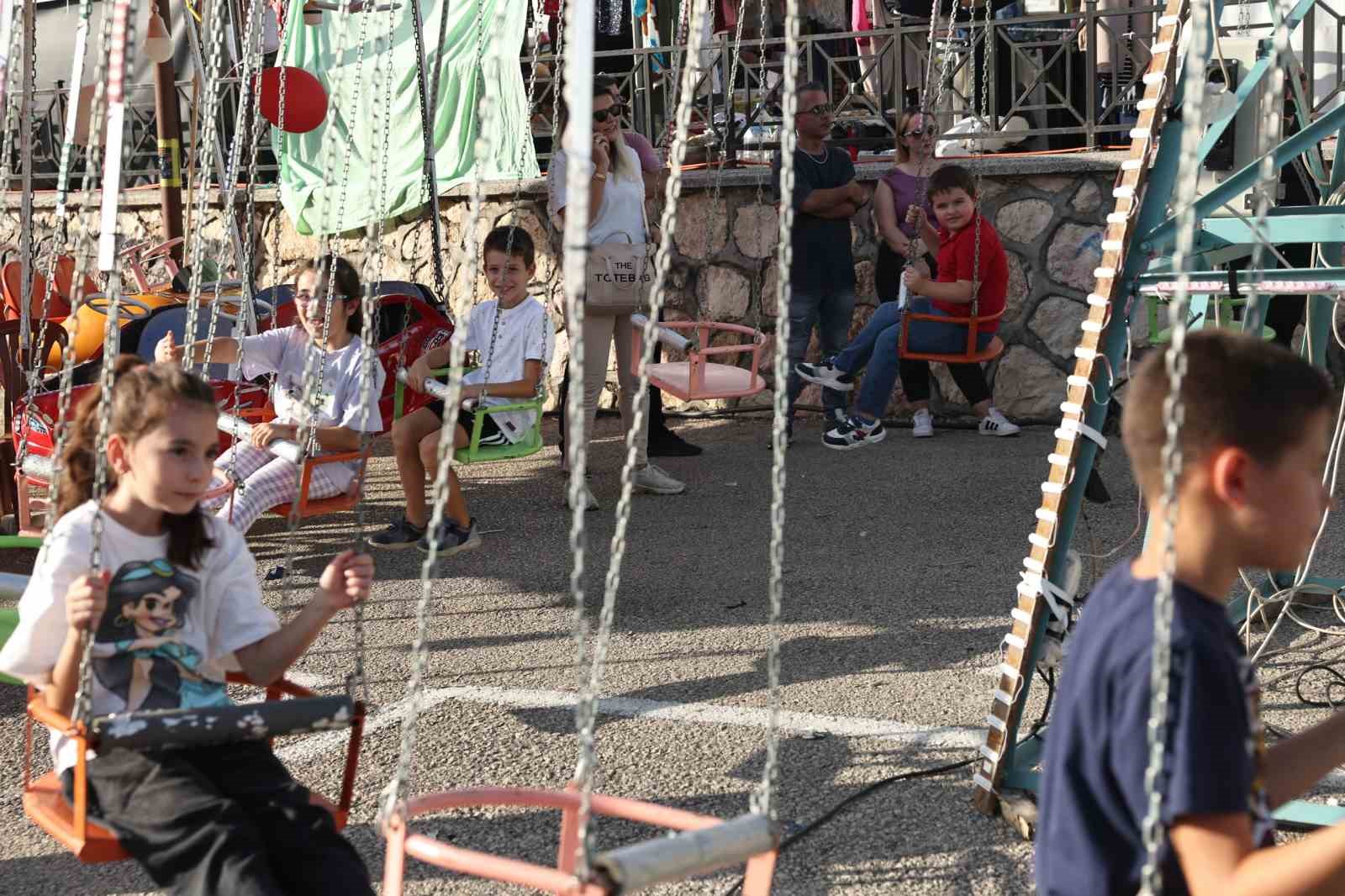 Balkan Panayırı coşkusu Nilüfer’i sardı
