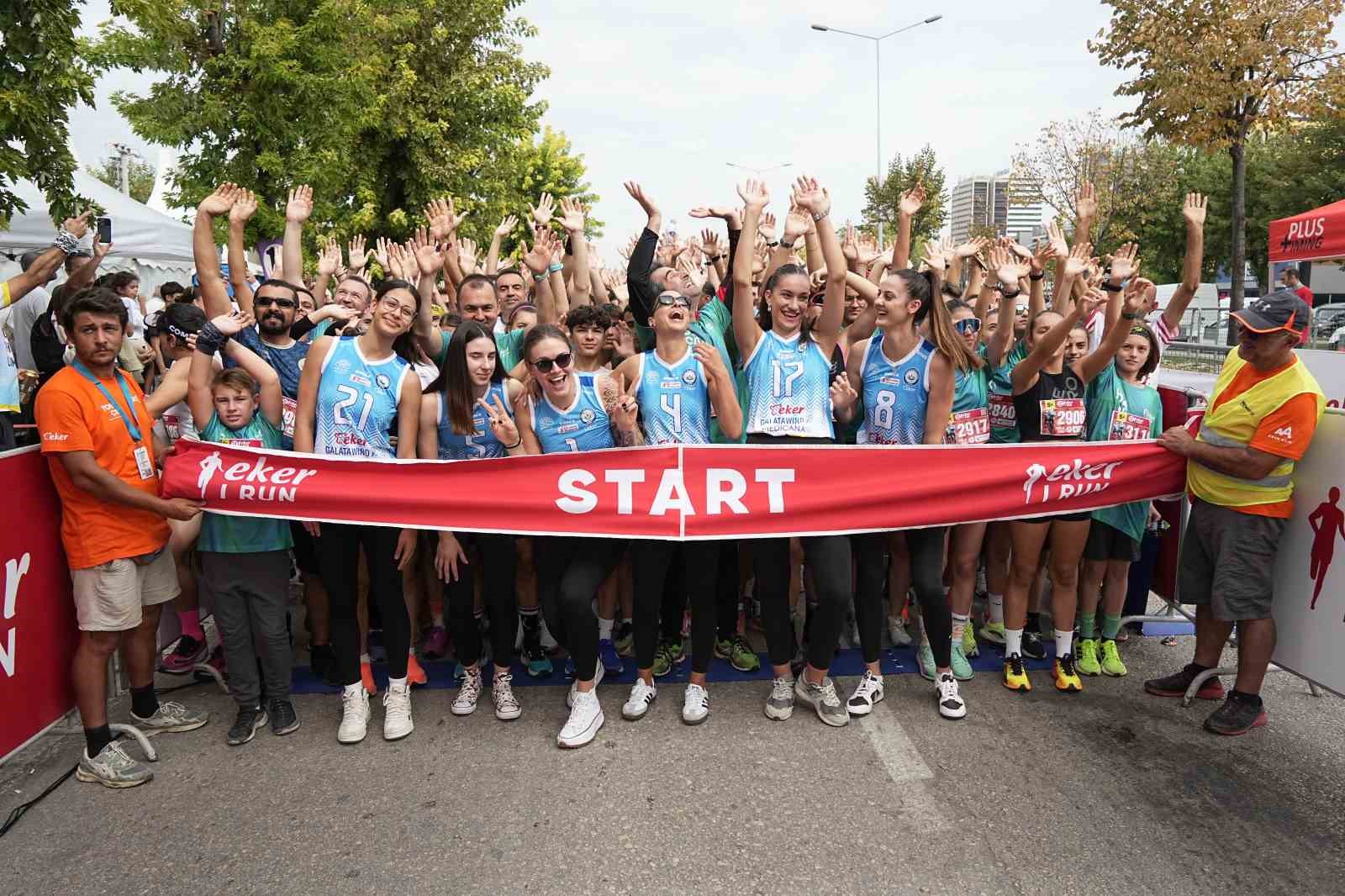 Bursalıların akın ettiği 11. Eker I Run, rekor katılımla gerçekleşti
