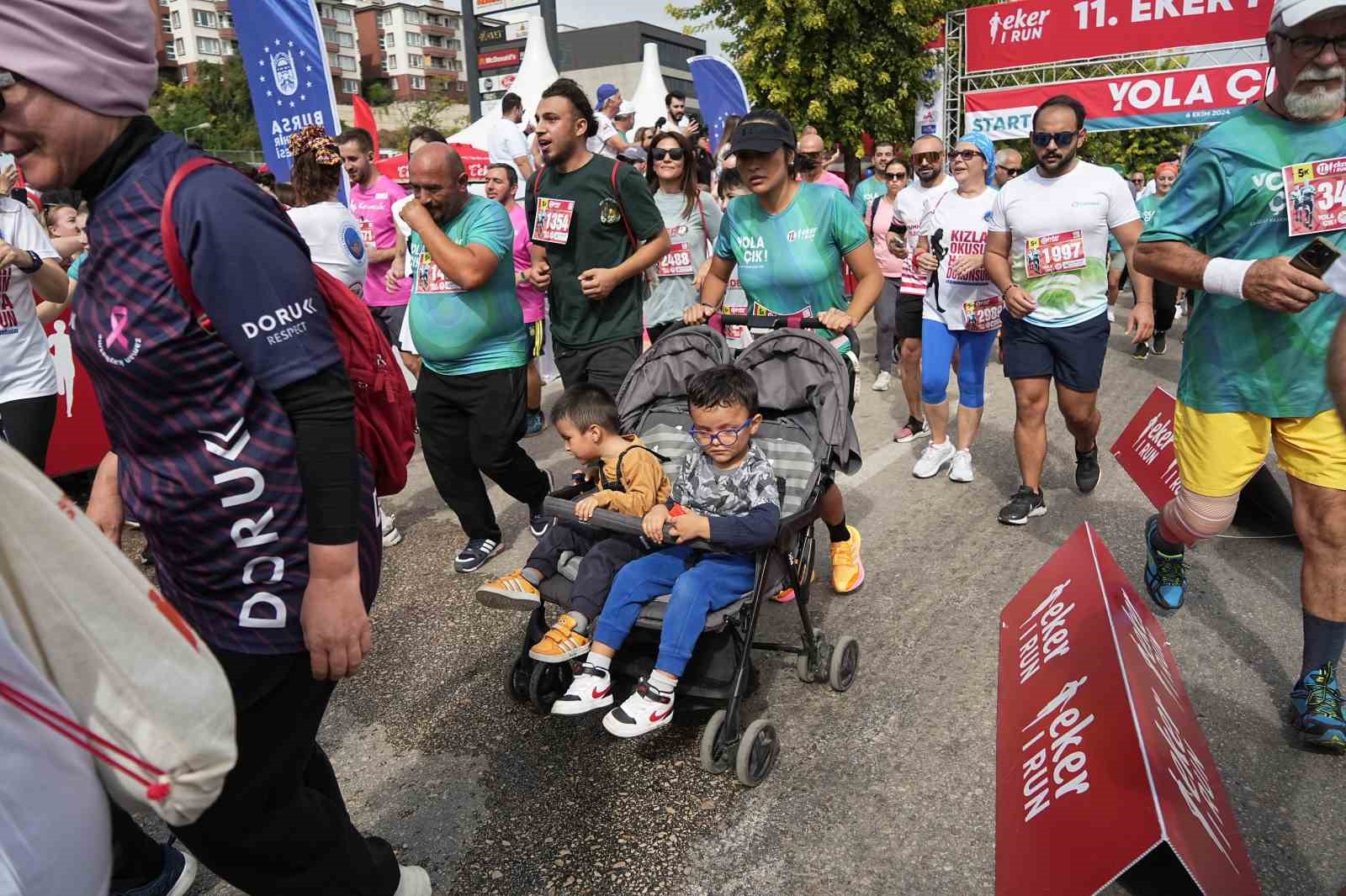 Bursalıların akın ettiği 11. Eker I Run, rekor katılımla gerçekleşti
