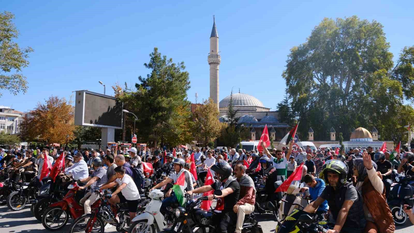 Karaman’da Filistin’e destek için motor ve bisiklet konvoyu düzenlendi
