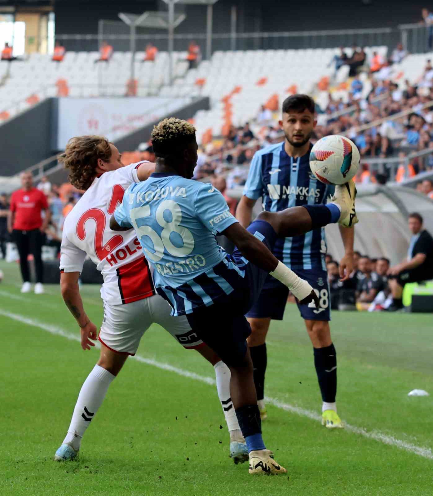 Trendyol Süper Lig: Adana Demirspor: 1 - Samsunspor:0 (İlk yarı)
