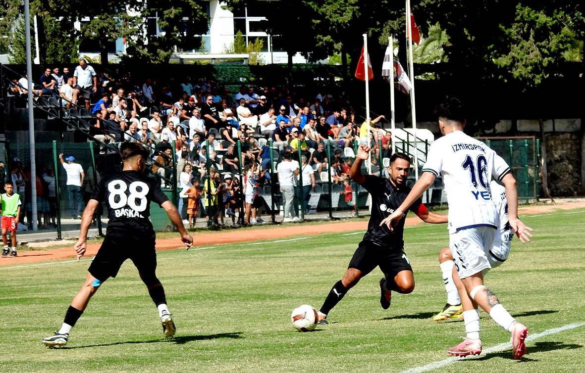 Çeşme Belediyespor lige mağlubiyetle başladı
