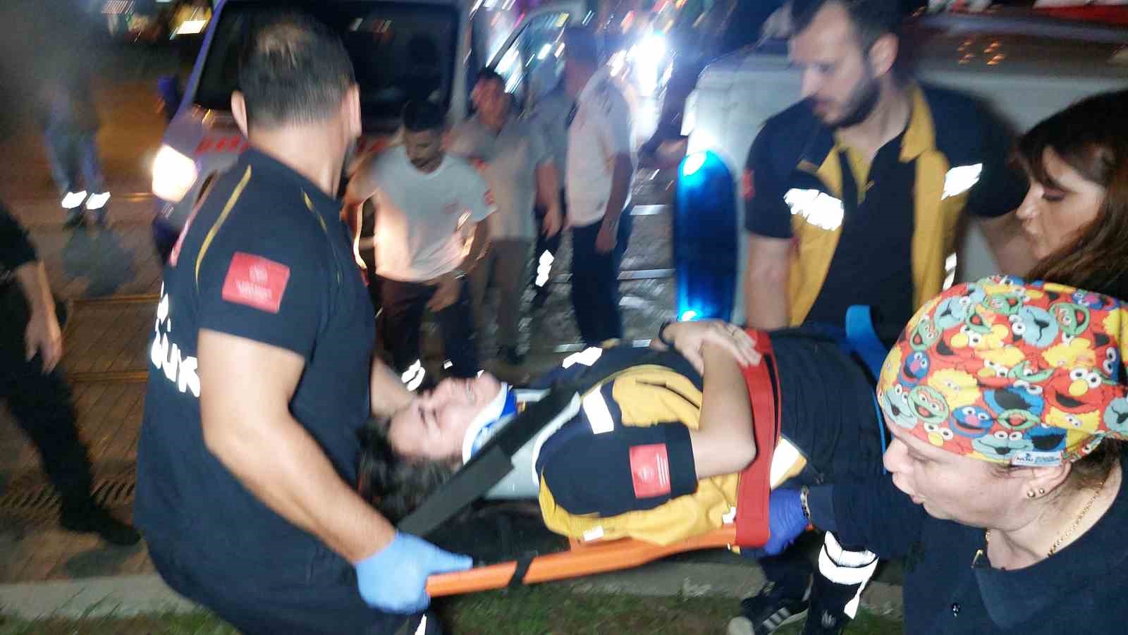 Samsun’da tramvay ambulansla çarpıştı: 4 sağlık çalışanı yaralandı
