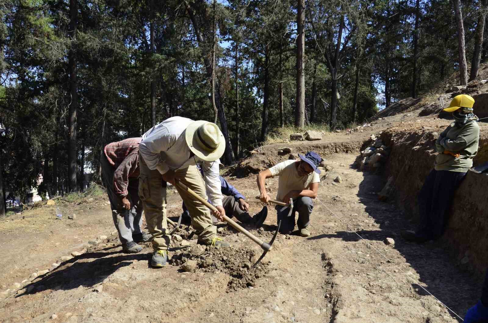 9 bin yıllık Yumuktepe Höyüğü’nde kazılar sona erdi
