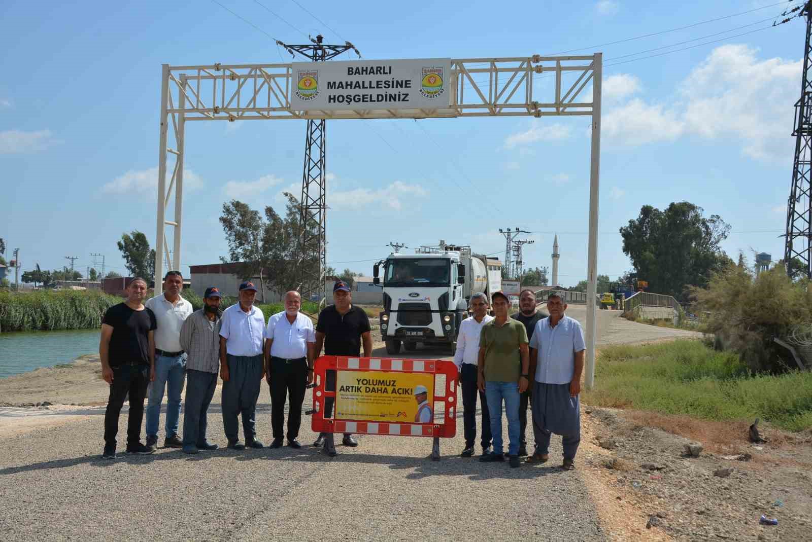 Büyükşehir Belediyesi, Tarsus’ta köy yollarını yeniliyor
