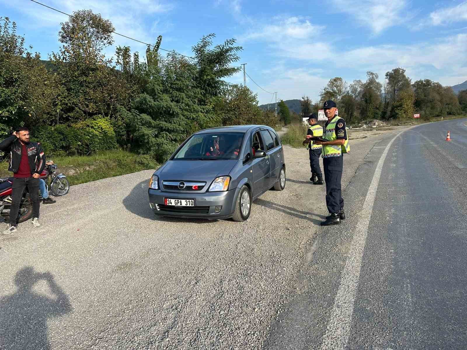 Alaplı’da motosiklet denetimleri aralıksız sürüyor
