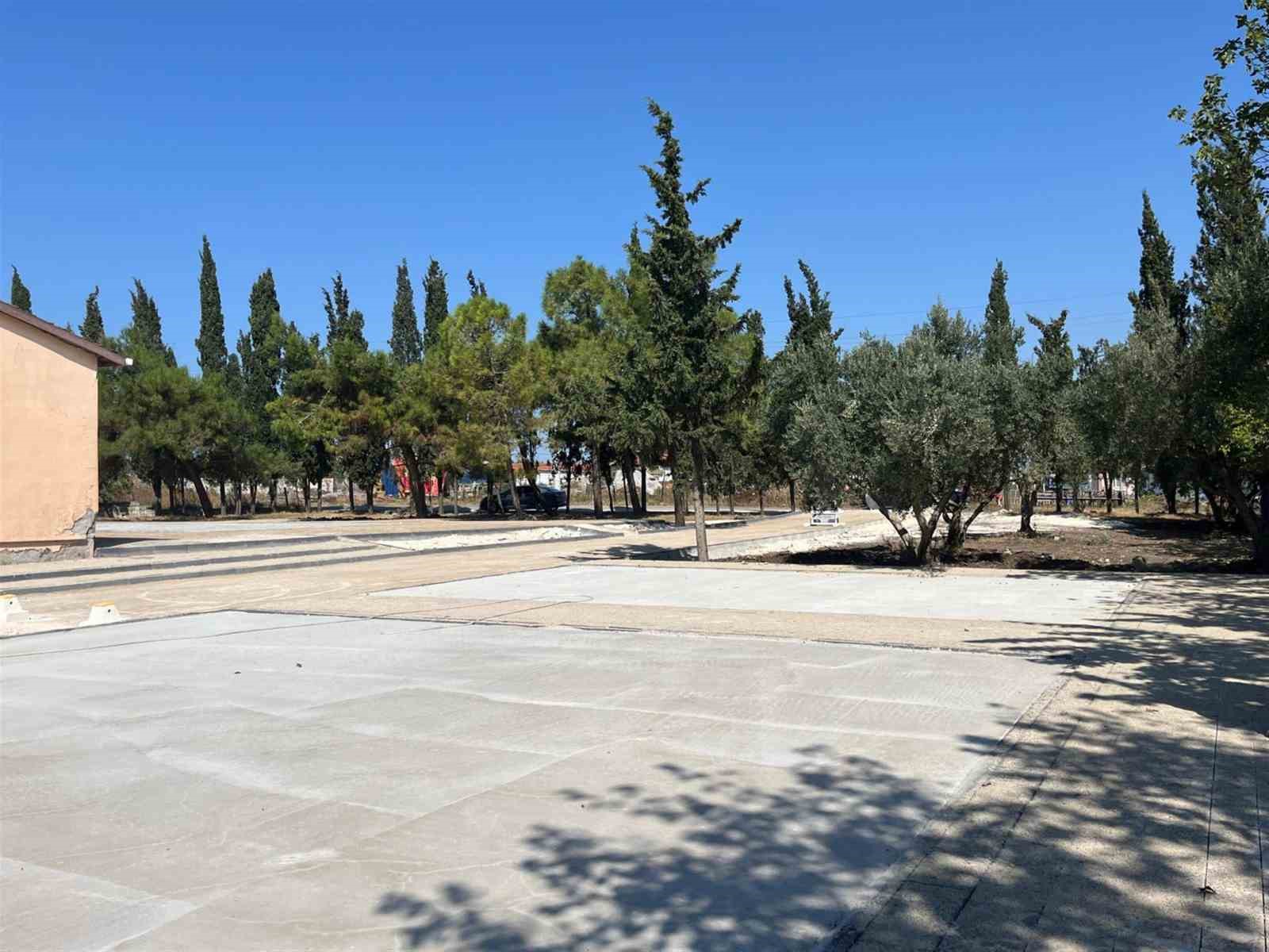 Balıkesir Büyükşehir; Bandırma ve Manyas kırsalına parke taşı döşedi
