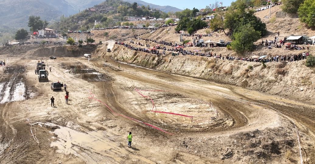 Babadağ’da Off-Road gösterileri nefes kesti
