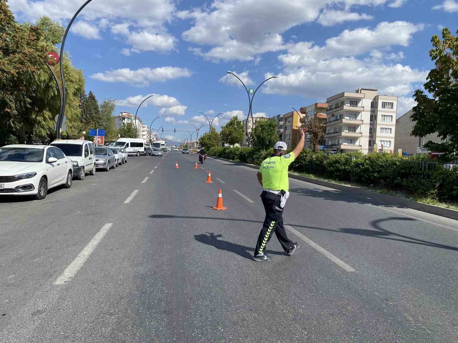 Yatağan’daki trafik denetiminde 305 araca ceza kesildi
