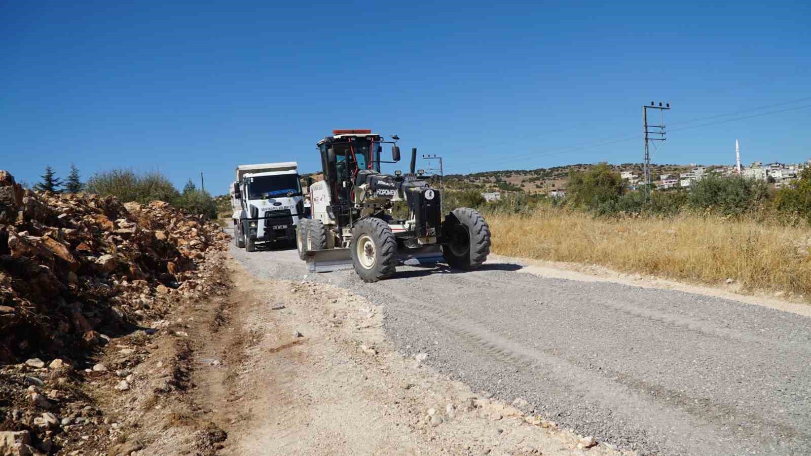 Karpuzkaya - Serintepe yolu yenilendi
