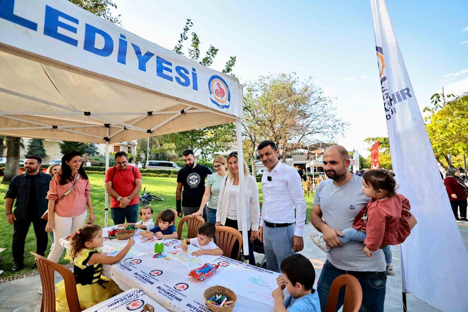 Çamlık Bulvarı çocuklar için trafiğe kapatıldı
