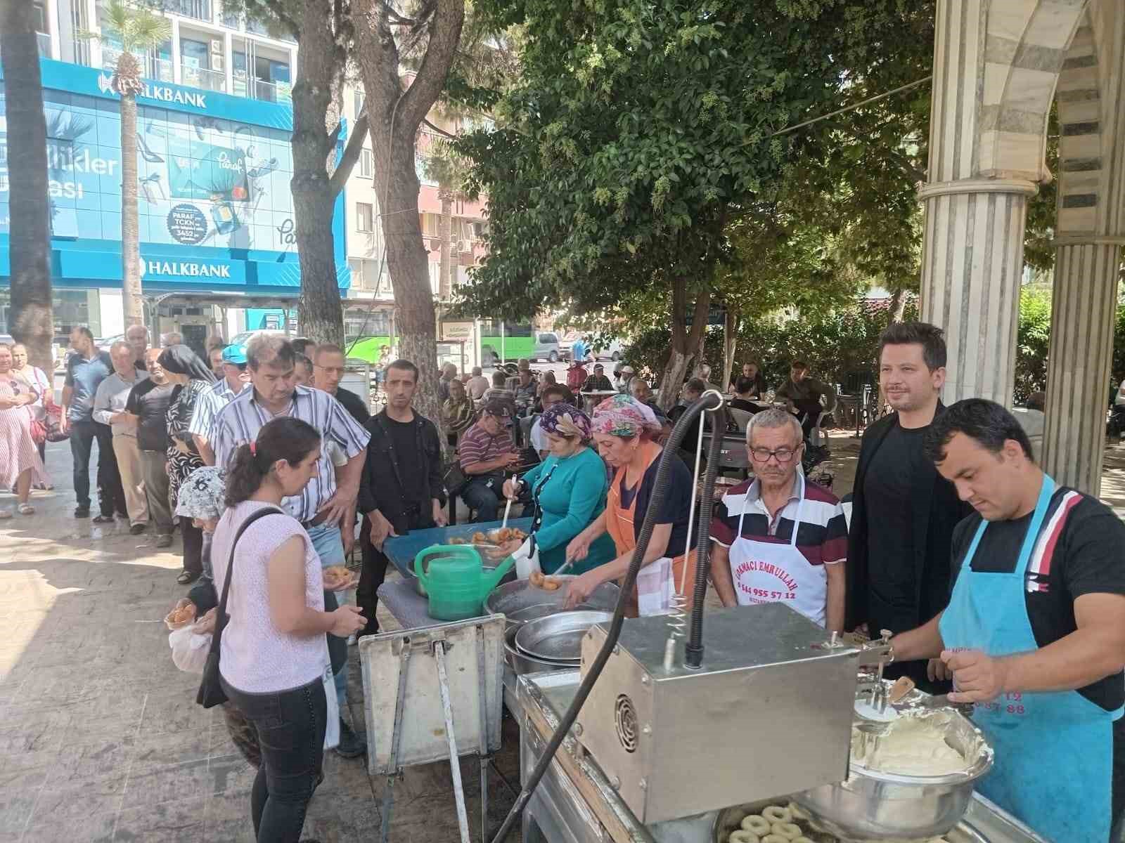 Denizli’de iş adamı Sözkesen vefatının 15. yılında unutulmadı
