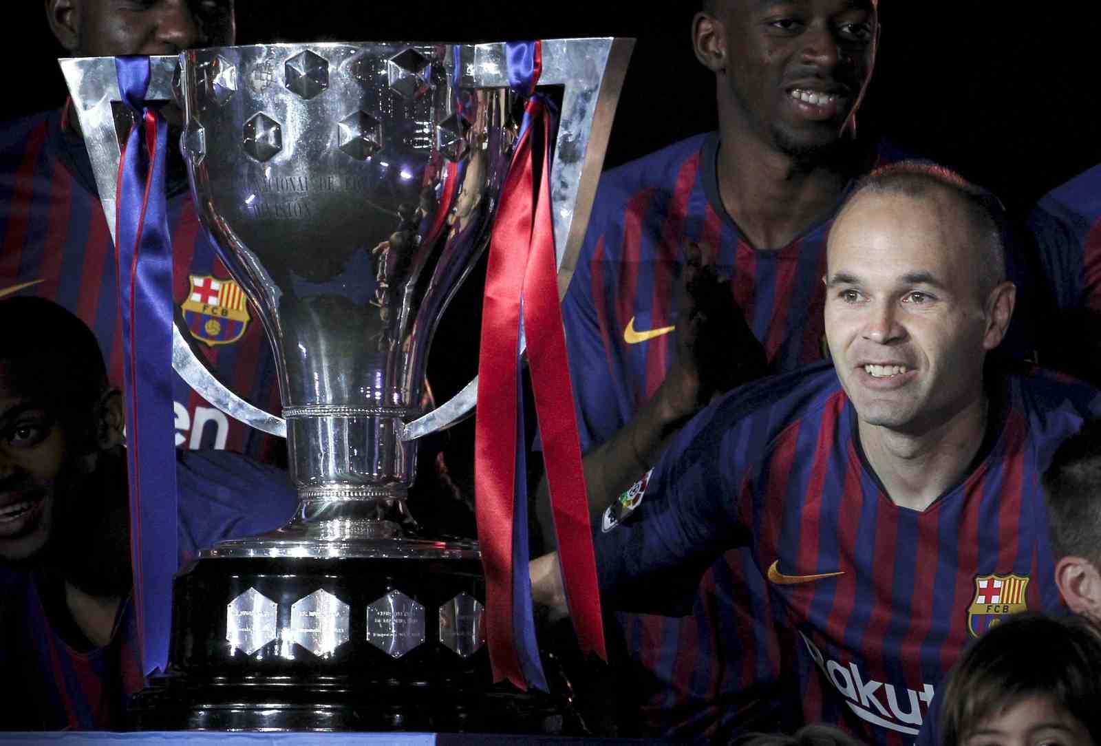 Andres Iniesta, futbolu bıraktığını açıkladı
