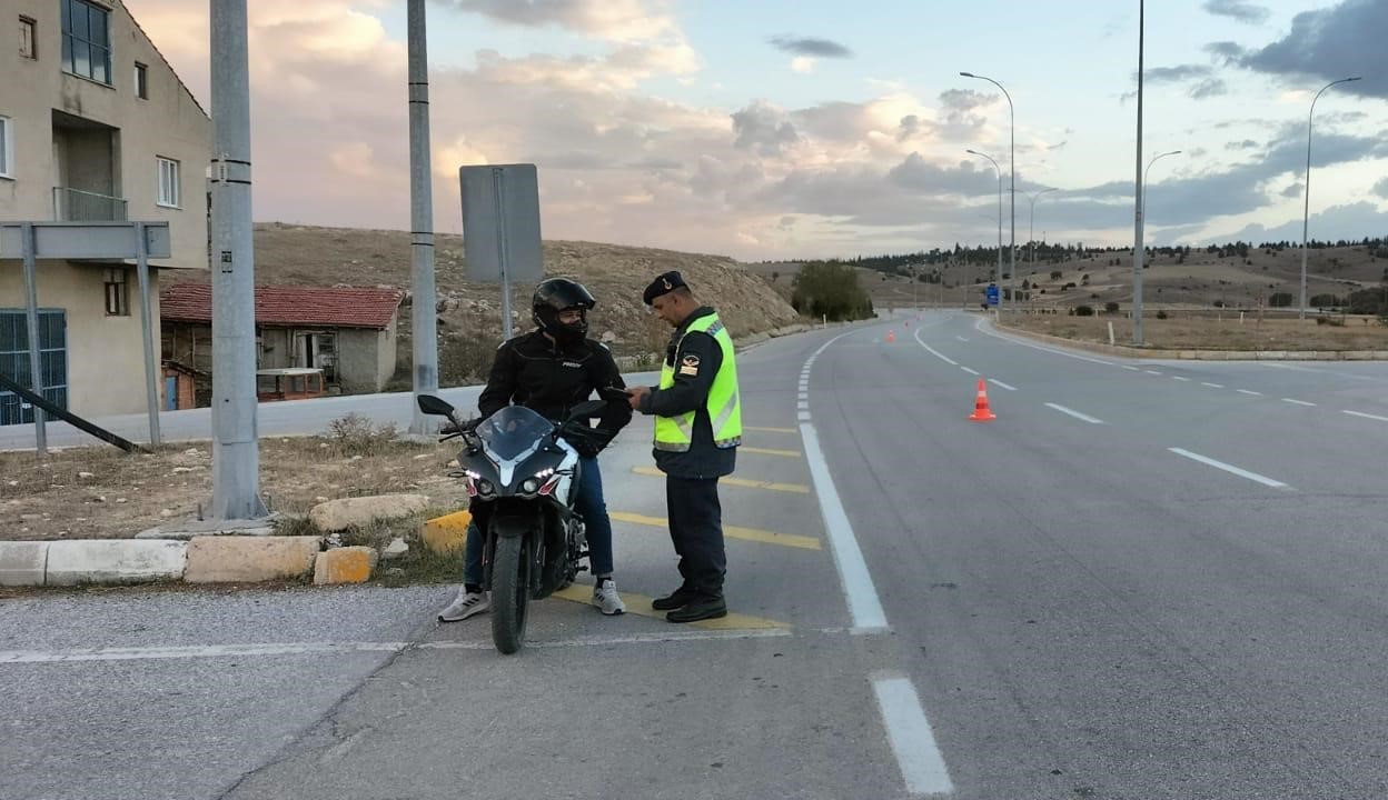 Kütahya’da jandarmadan motosiklet denetimi
