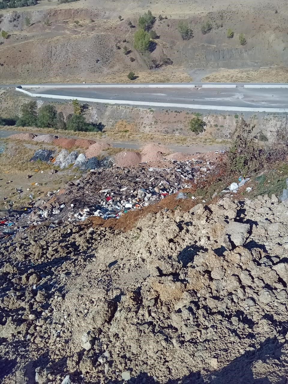 Ankara Büyükşehir ve Yenimahalle Belediyelerine kaçak döküm cezası
