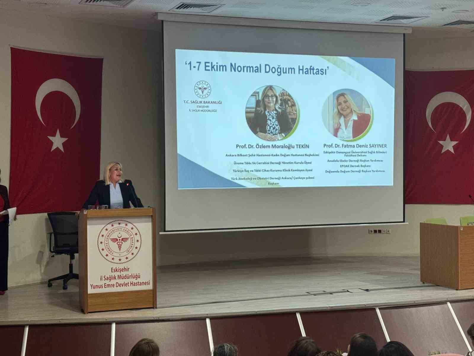 Normal doğumun avantajları sağlık çalışanlarına anlatıldı
