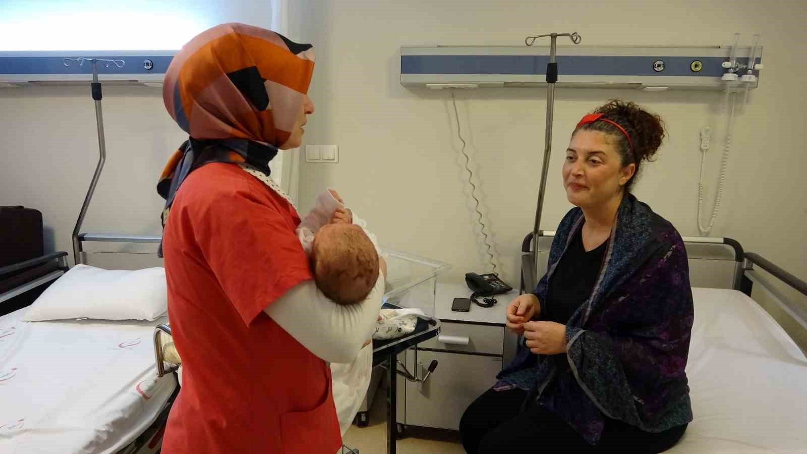 Zeynep Kamil Hastanesi’nde anne adayları normal doğuma teşvik ediliyor
