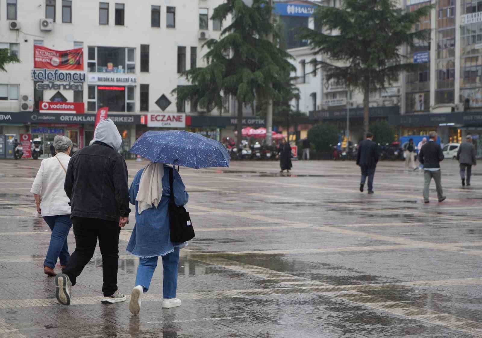 Son 24 saatte Türkiye’de en çok yağış alan 3. il Samsun oldu
