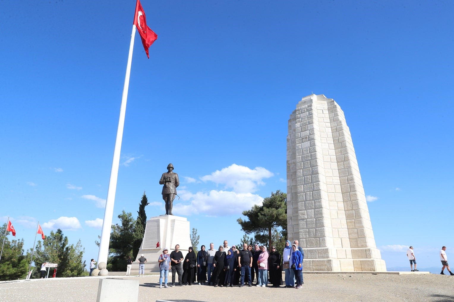 Sultangazi Belediyesi’nden kültür gezileri: Bu kez durak Çanakkale
