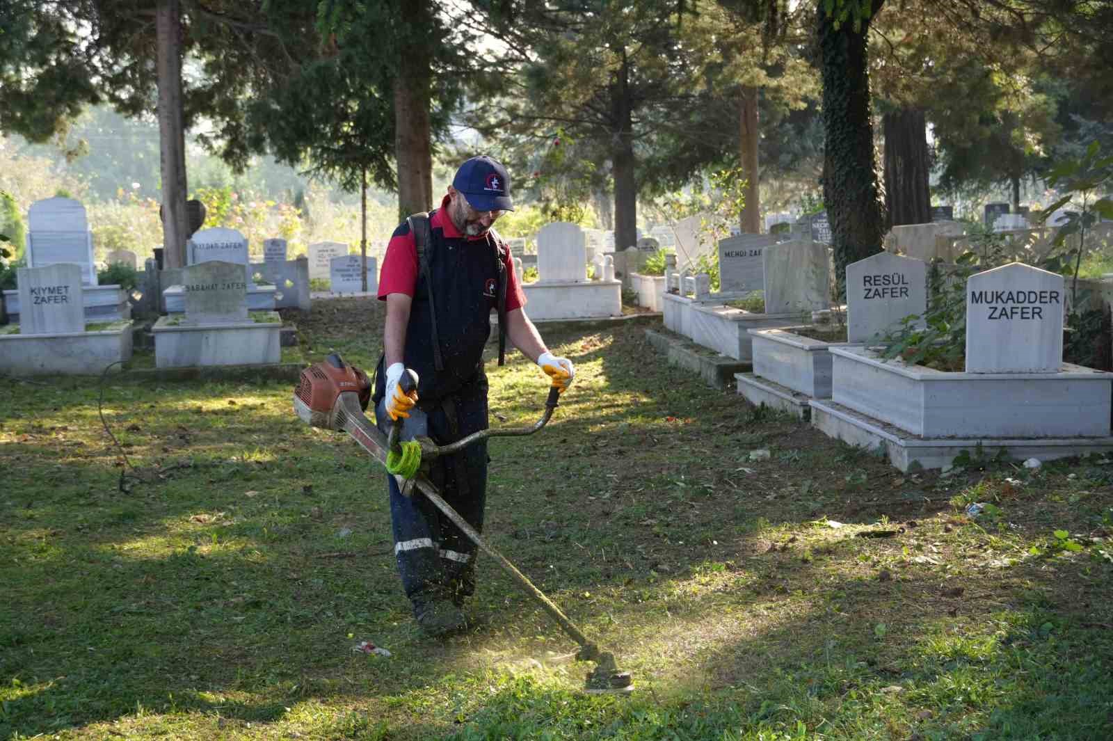 Mevsime uygun bakım çalışmaları yapılıyor
