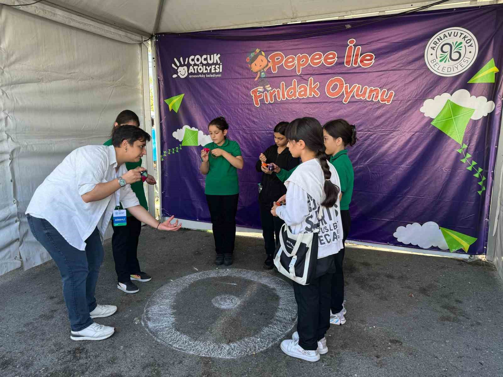 Arnavutköy’de Geleneksel Oyun ve Oyuncaklar festivali renkli görüntüler oluşturdu
