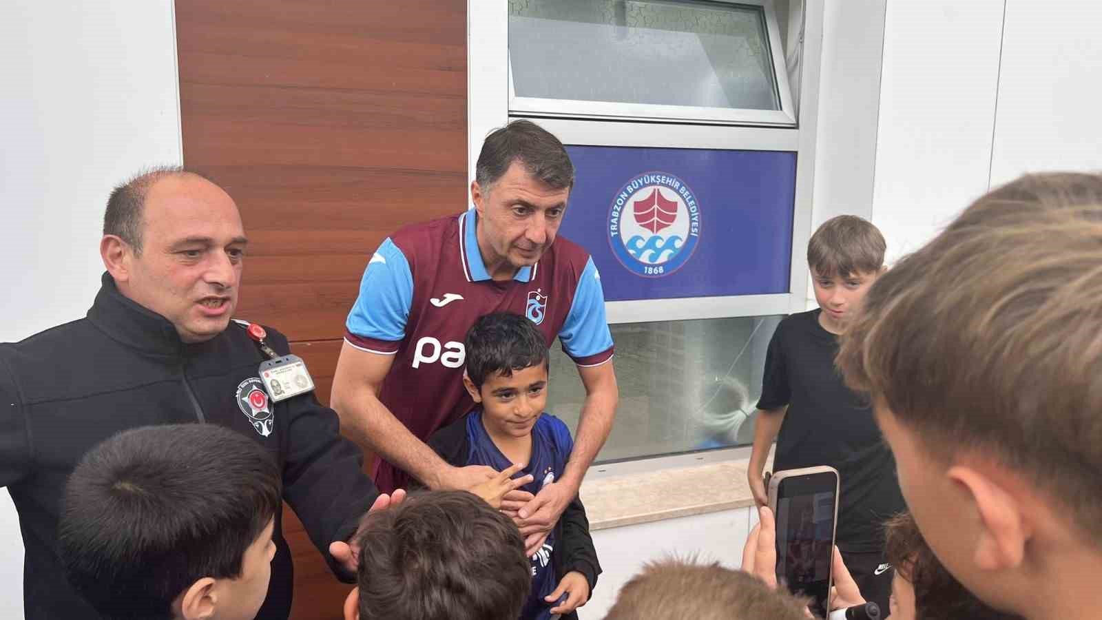 Şota Arveladze’den Trabzon’a döndüm esprisi
