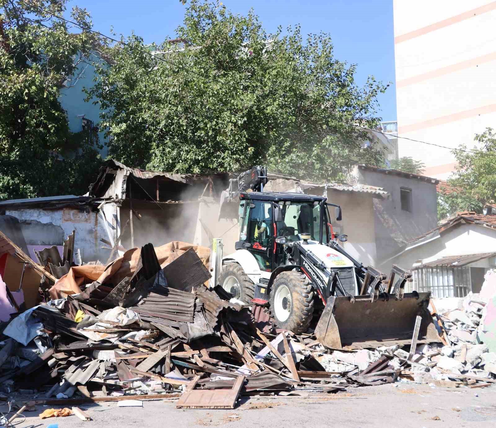 Maltepe’de işgallere geçit verilmiyor
