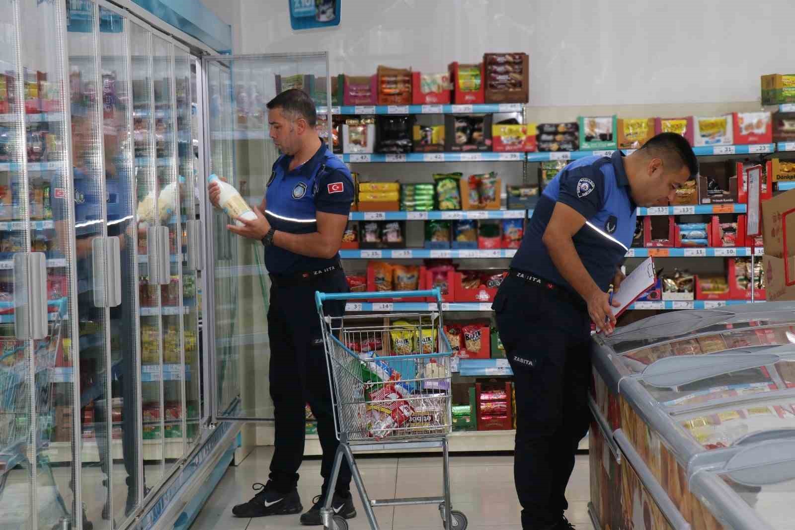 Bozdoğan’da marketler denetlendi
