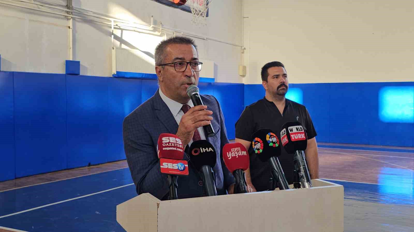 Genç sporcular ‘Amatör Spor Haftası’nda buluştu
