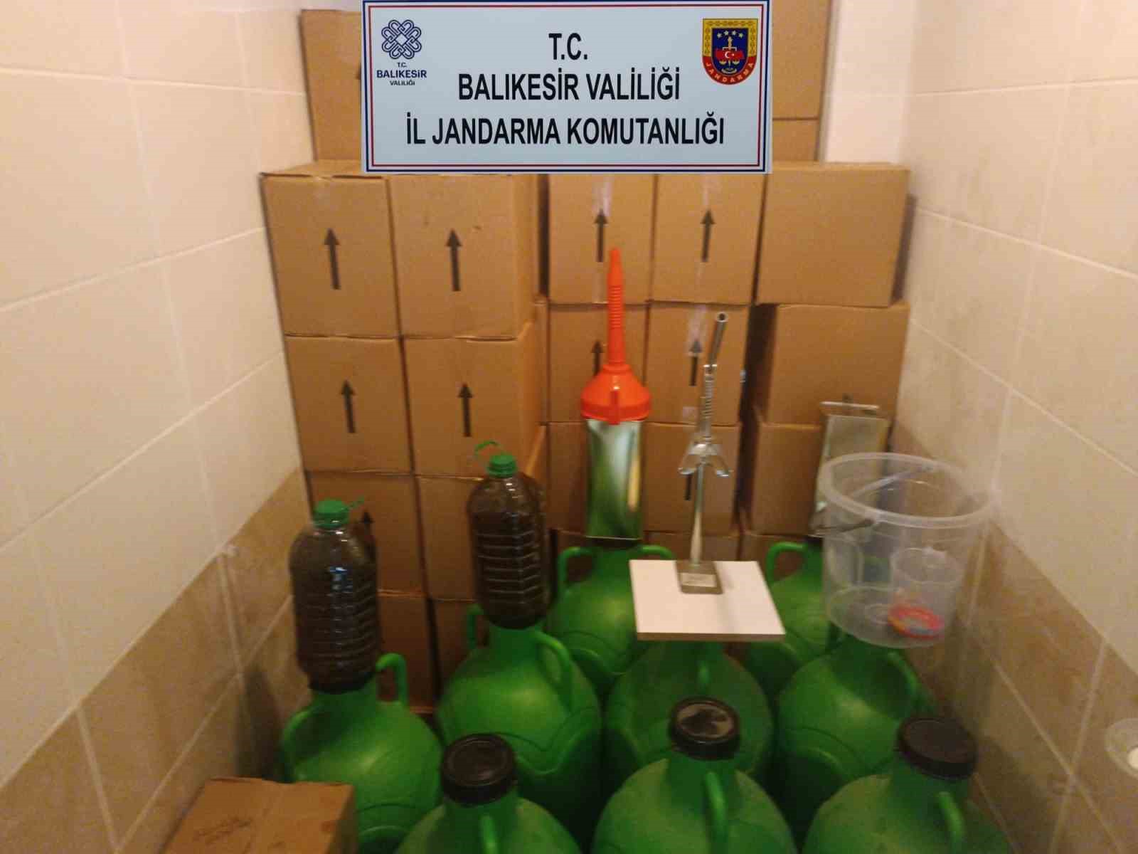 Balıkesir’de 2 bin 400 litre sahte zeytinyağı ele geçirildi
