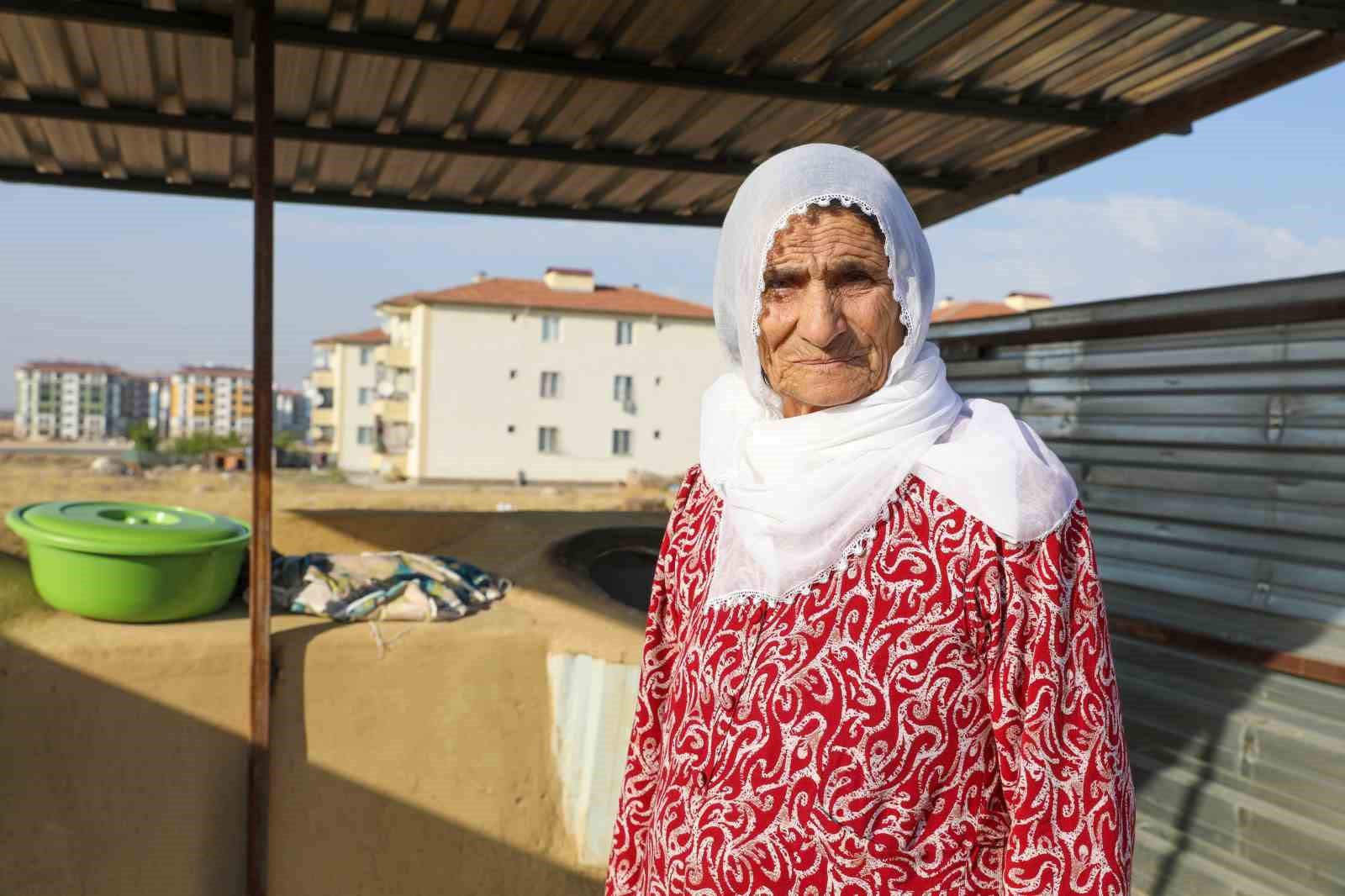 Belediye işlevsiz iki tandırı vatandaşların hizmetine sundu
