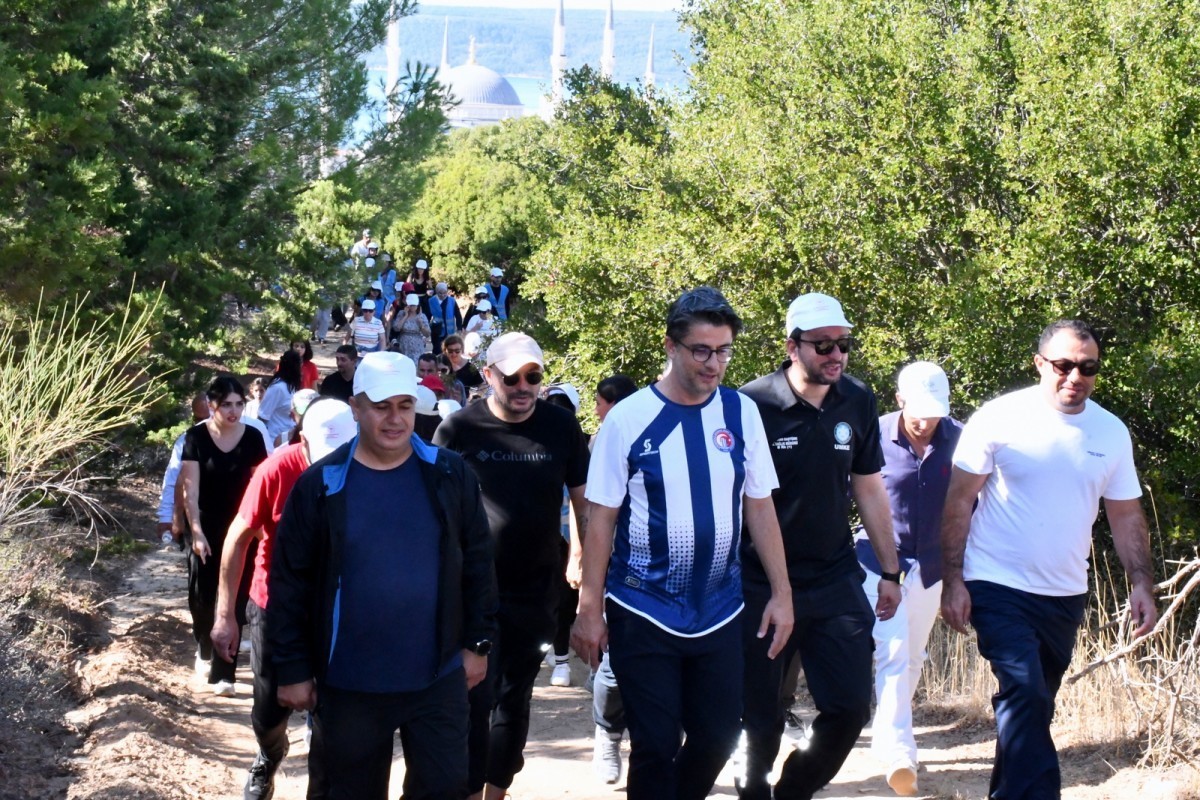 ÇOMÜ’de Dünya Yürüyüş Günü Etkinliği Gerçekleştirildi
