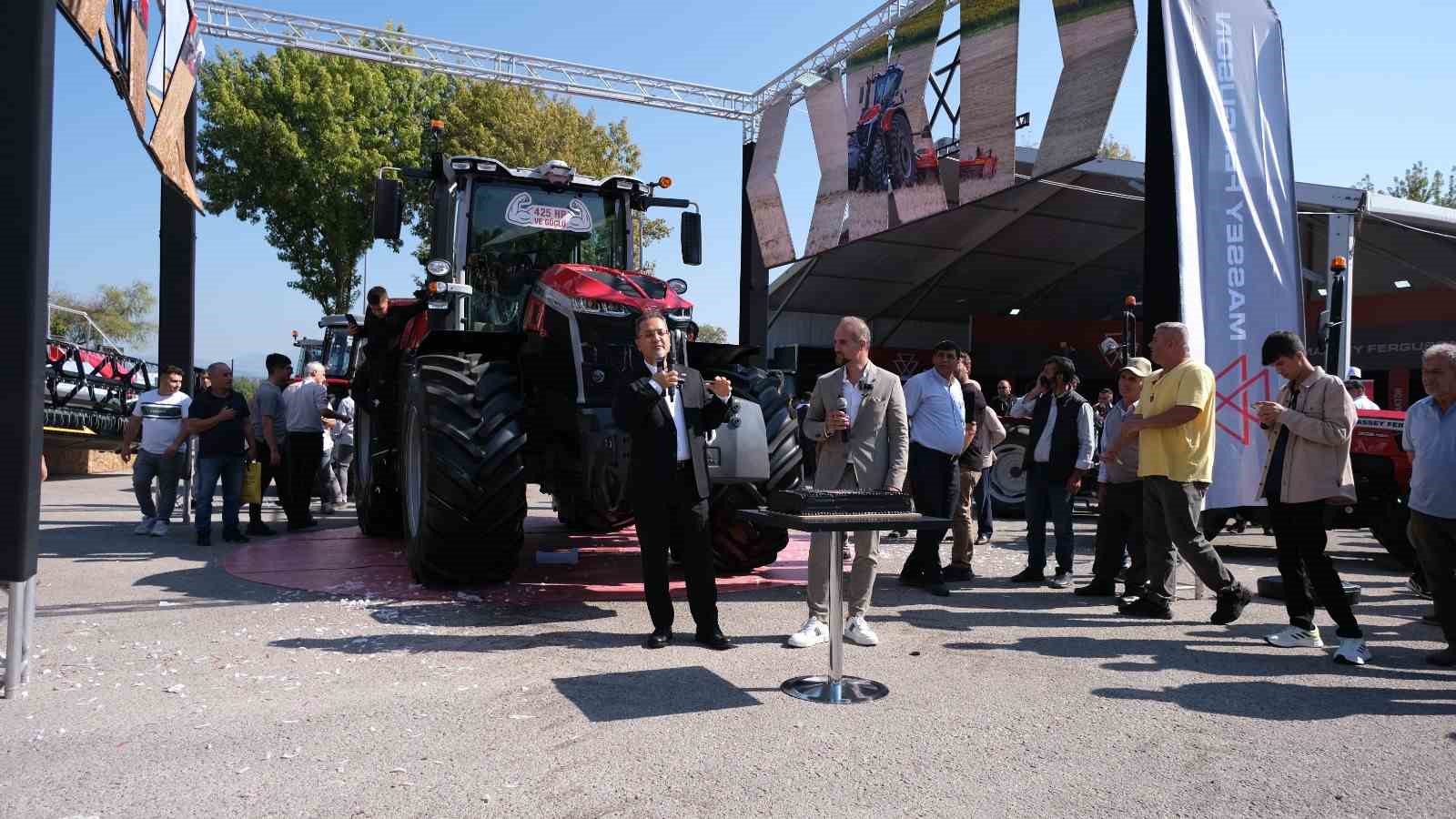 Fiyatıyla lüks otomobilleri solladı
