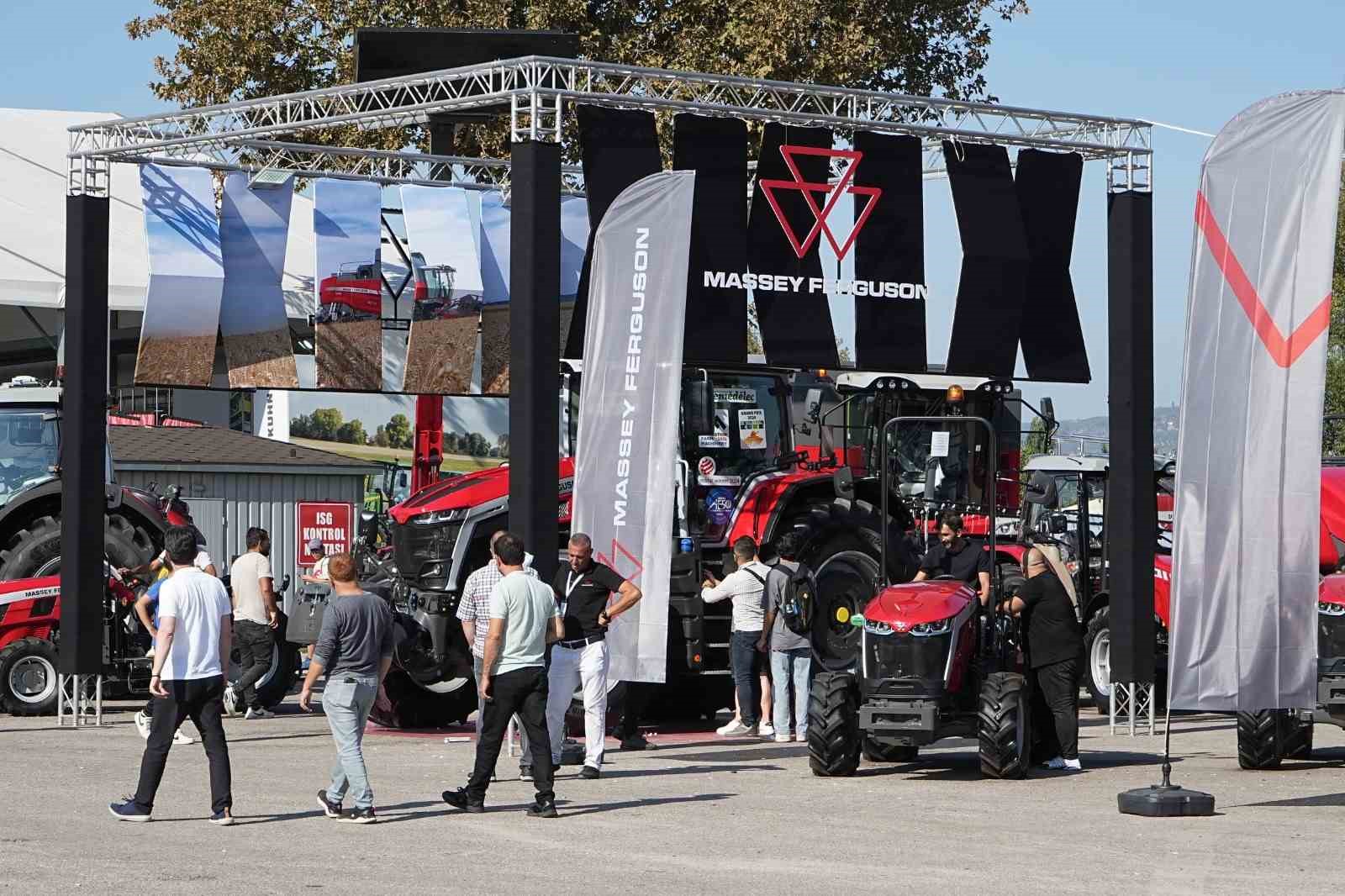 Fiyatıyla lüks otomobilleri solladı
