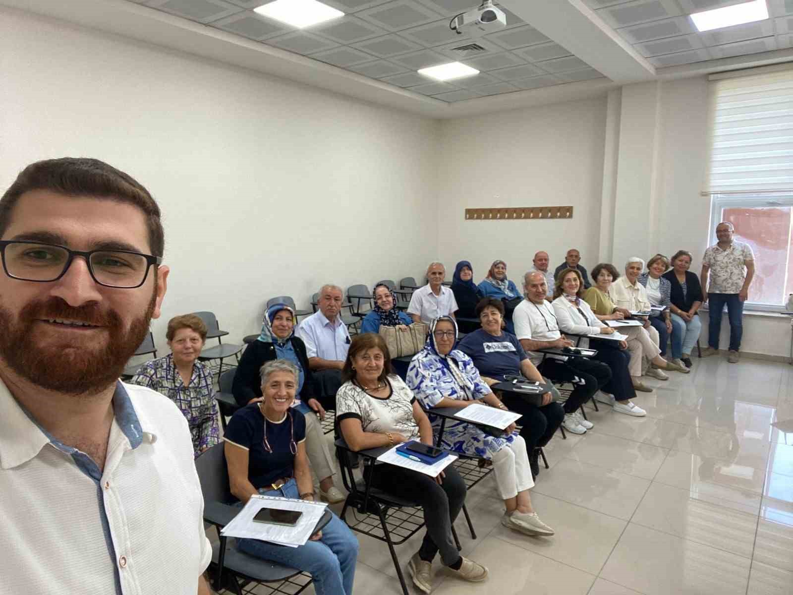 TOGÜ’nün Tazelenme Üniversitesi’nde ilk dersler başladı
