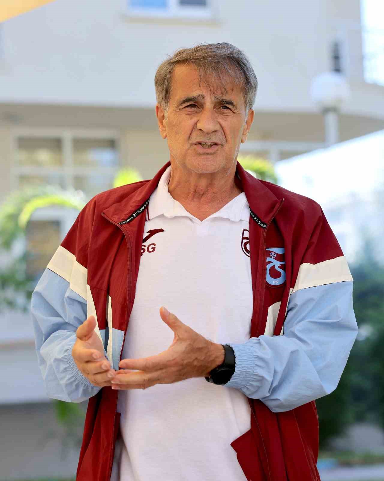 Şenol Güneş, eski öğrencileriyle bir araya geldi
