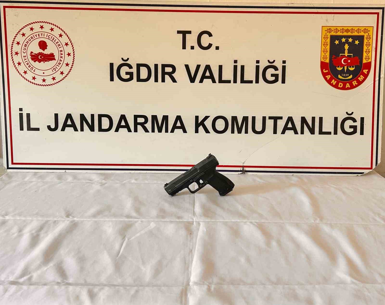 Iğdır İl Jandarma Komutanlığı’ndan kaçakçılık operasyonu
